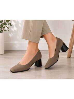 Liz Claiborne Shoes Block Square-Toe Heels Chunky Taupe Pump Womens Size 7M